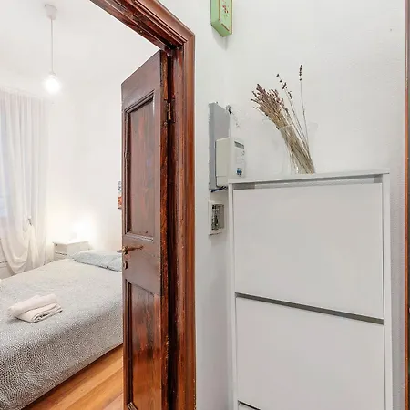 Historic Apartment *