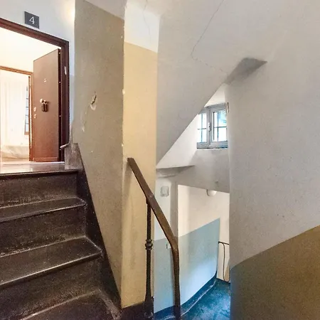 Historic Apartment *